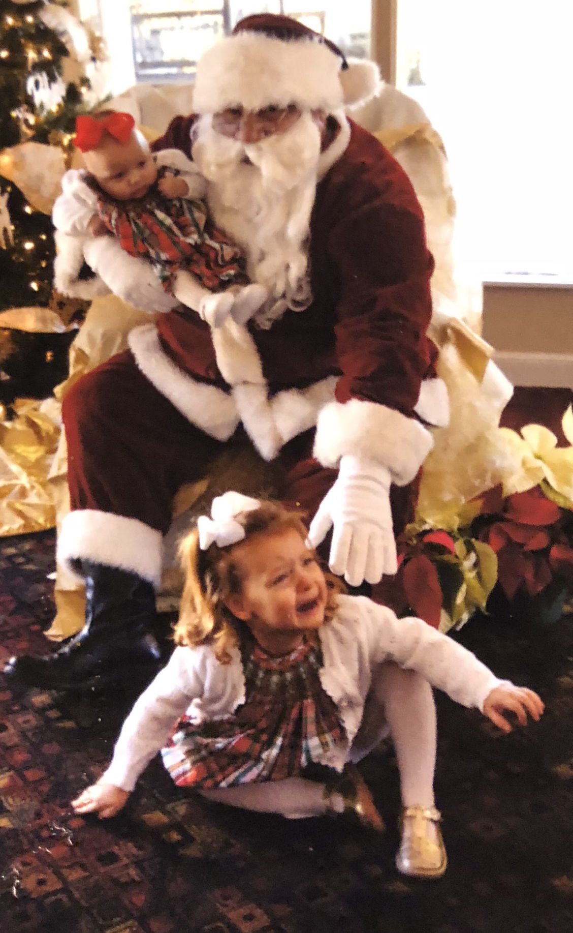 Halle and Kennedy Seale.jpg